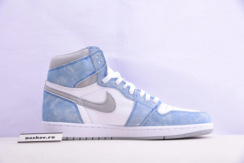 Air Jordan 1“ Hype Royal”  555088-402