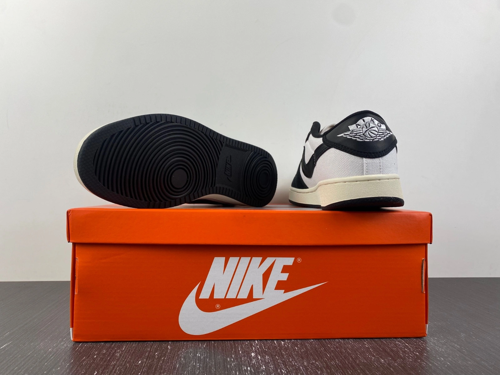 Air Jordan 1 KO Low 