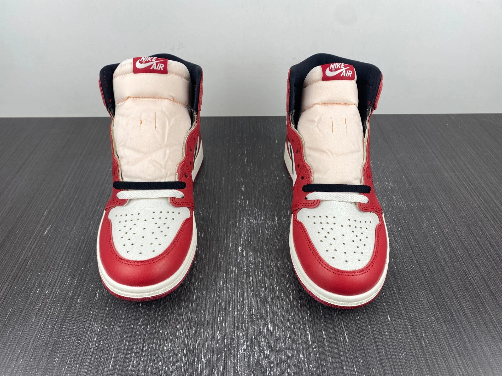 Air Jordan 1 Lost And Found DZ5485-612