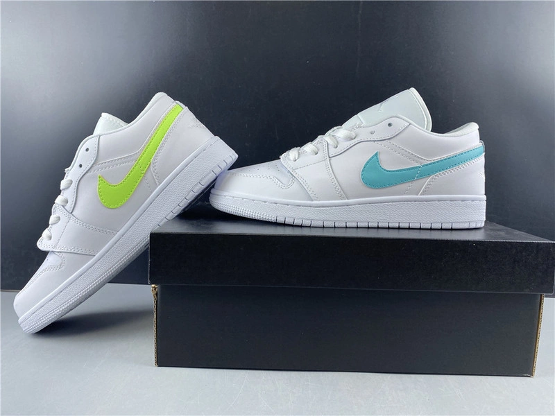 Air Jordan 1 Low AJ1  CW7035-100