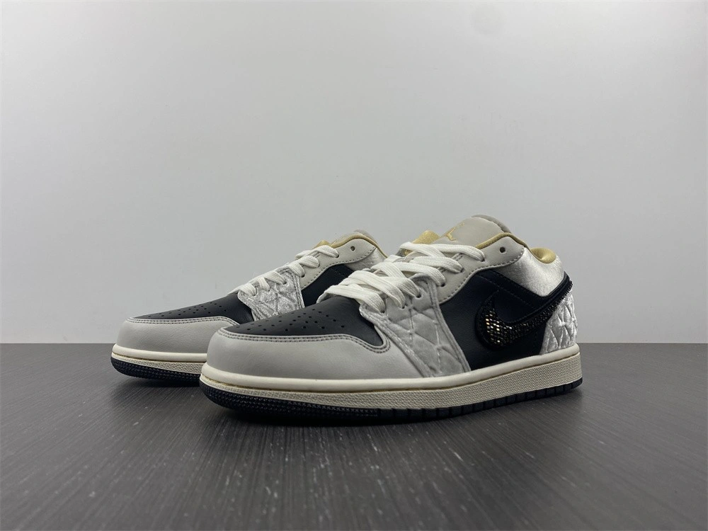 Air Jordan 1 Low Beaded DV1762-001