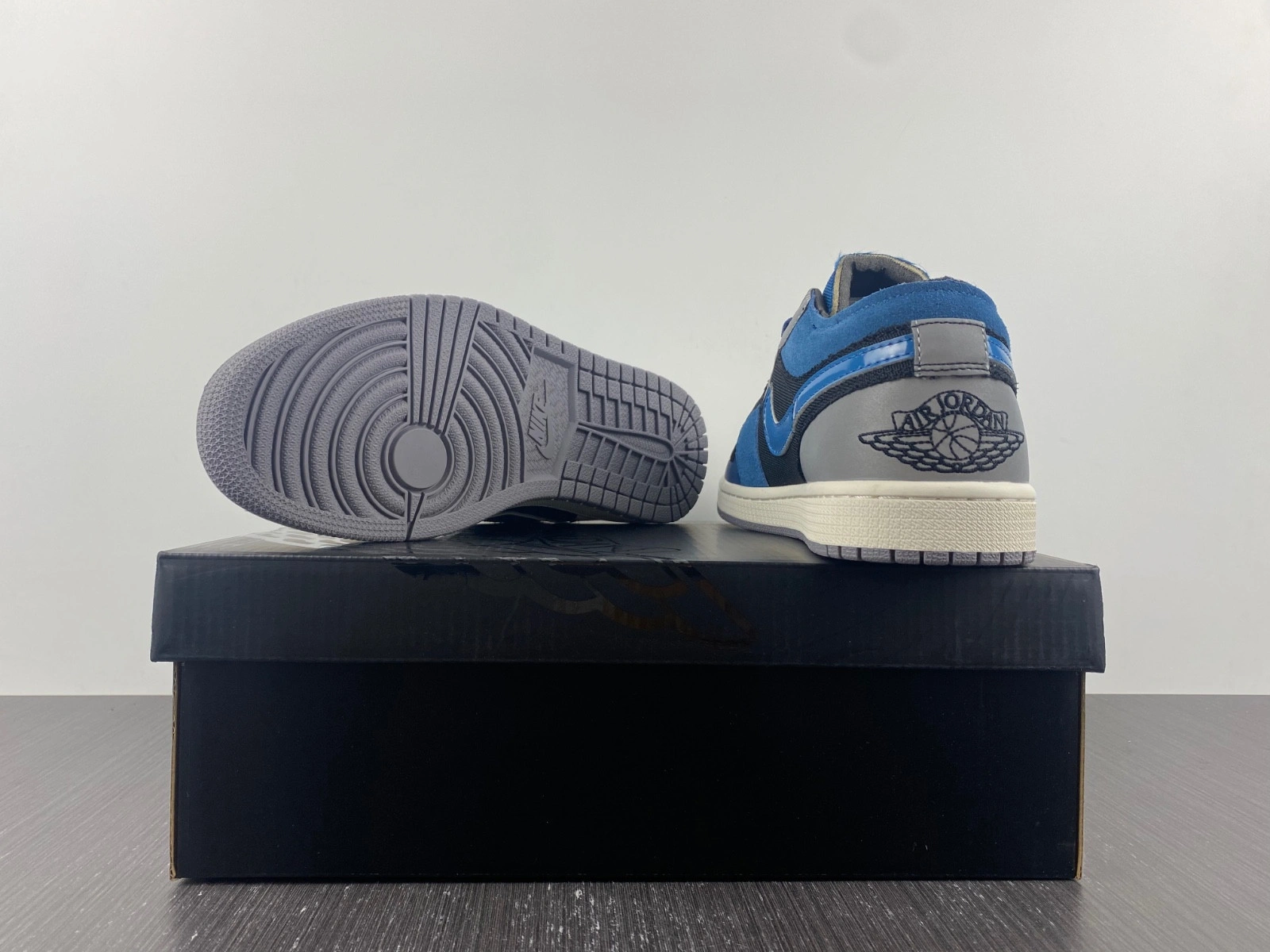 Air Jordan 1 Low Craft Navy DR8867-400