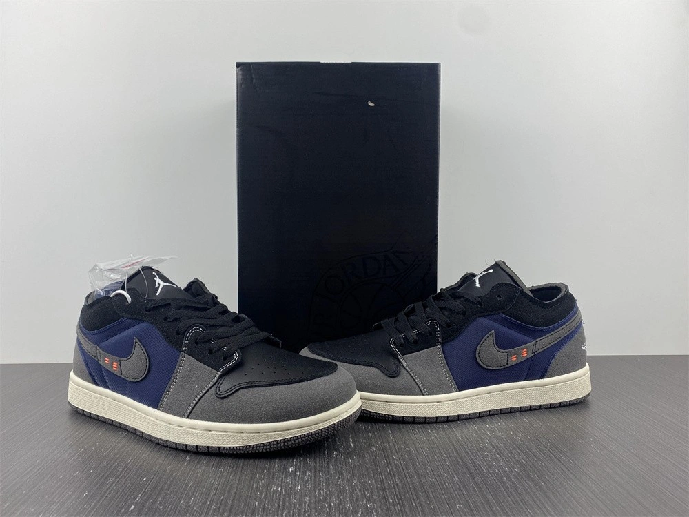 Air Jordan 1 Low 