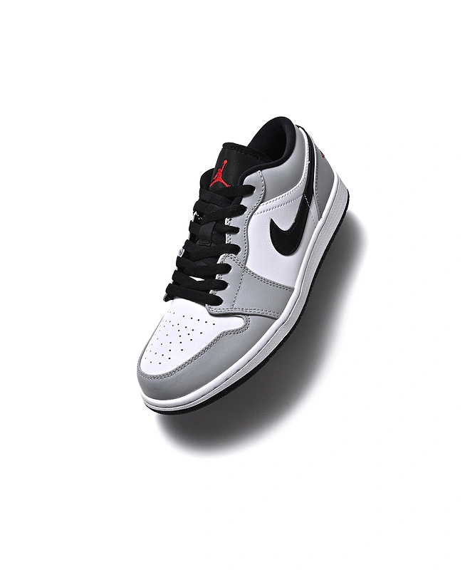 Air Jordan 1 Low “Light Smoke Grey”   553558-030