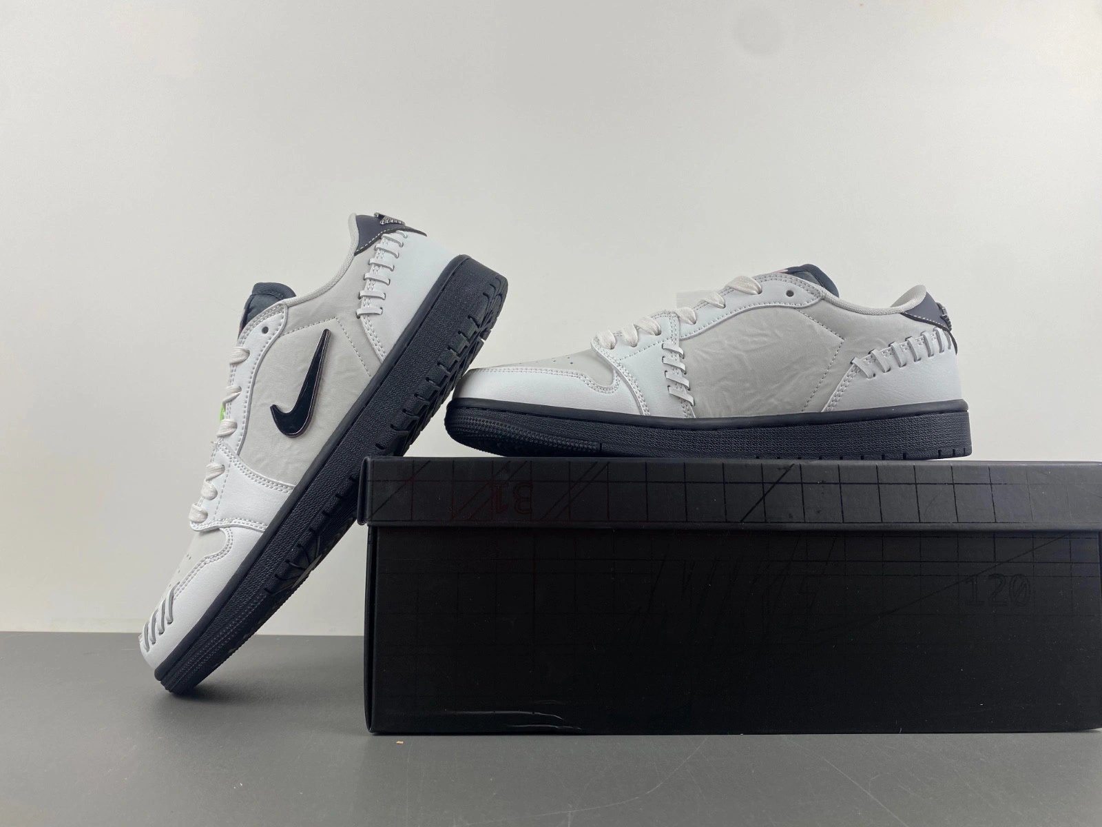Air Jordan 1 Low Method of Make 