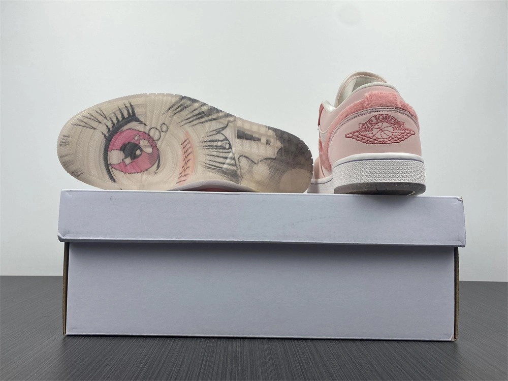 Air Jordan 1 Low Mighty Swooshers DM5443-666