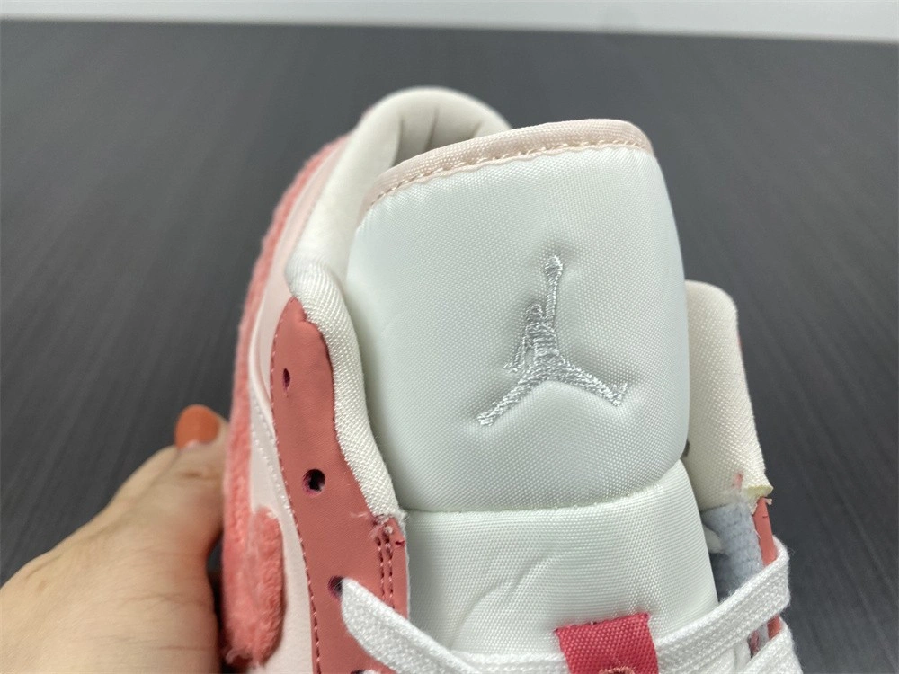 Air Jordan 1 Low Mighty Swooshers DM5443-666