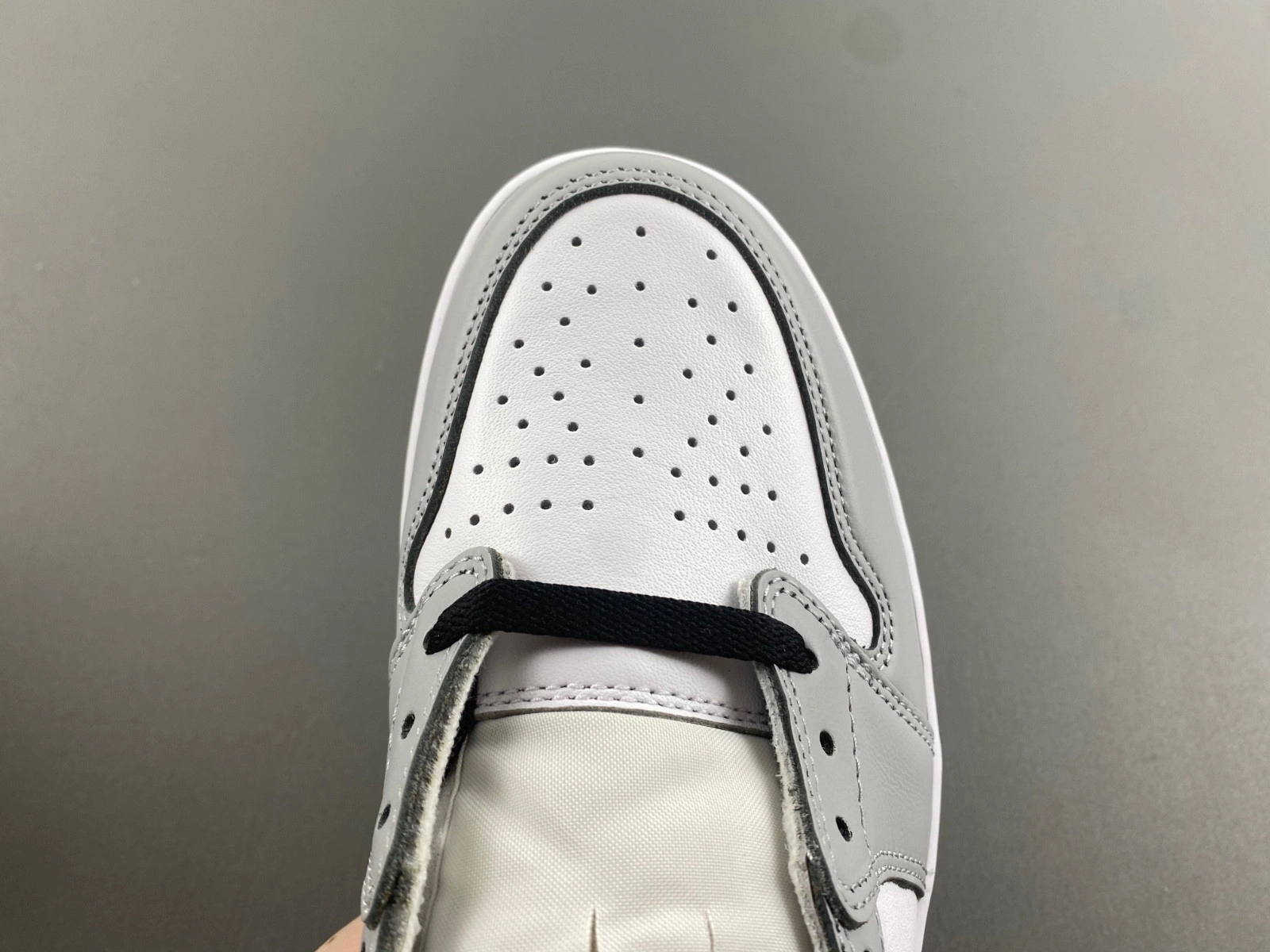 Air Jordan 1 Low OG Barons  CZ0790-110