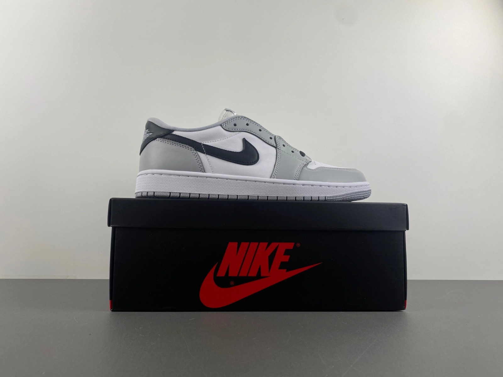 Air Jordan 1 Low OG Barons  CZ0790-110