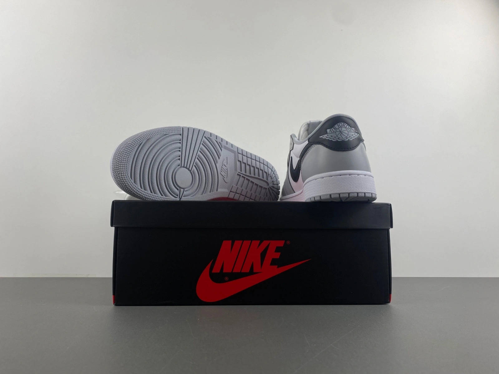 Air Jordan 1 Low OG Barons  CZ0790-110