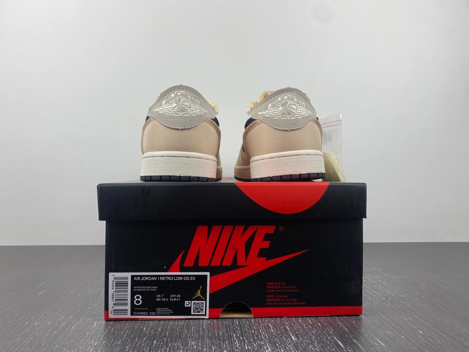Air Jordan 1 Low OG EX 