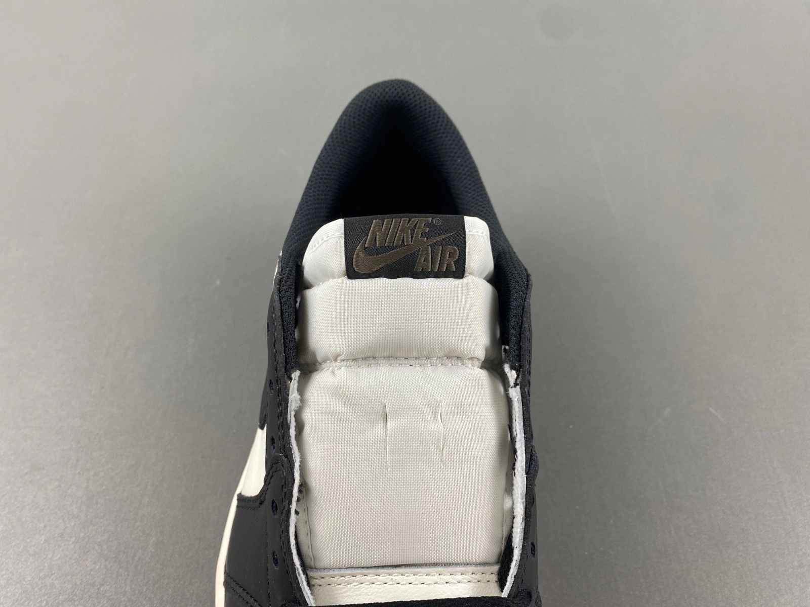 Air Jordan 1 Low OG Mocha Palomino CZ0790-102