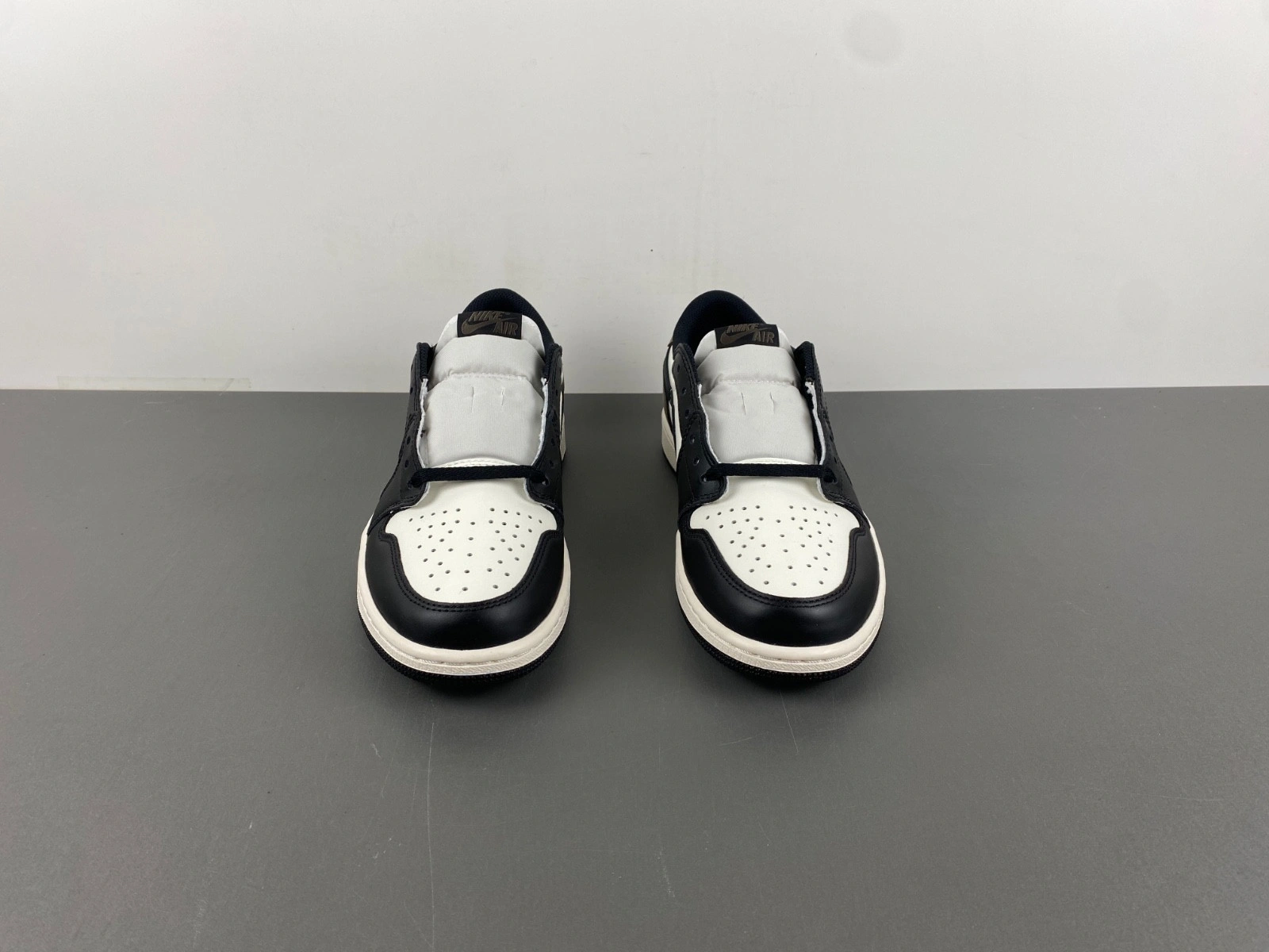 Air Jordan 1 Low OG Mocha Palomino CZ0790-102