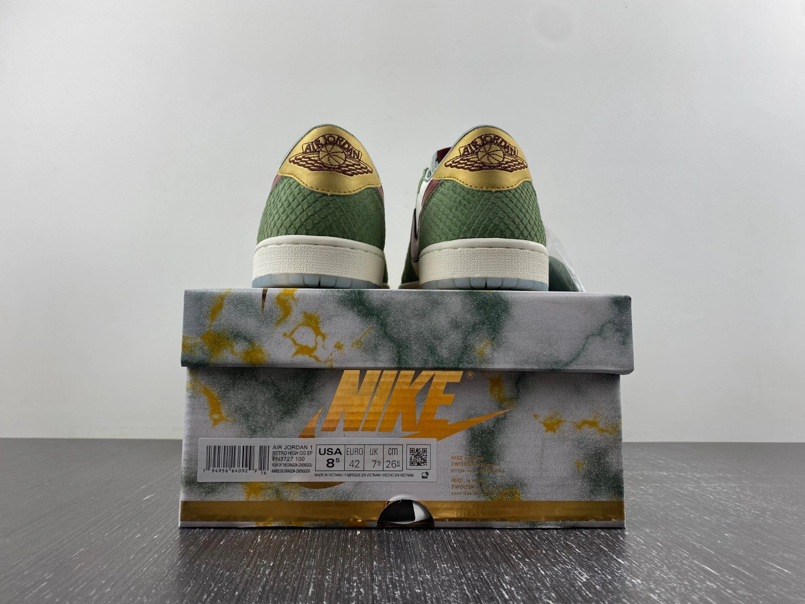 Air Jordan 1 Low OG Year of the Dragon FN3727-100