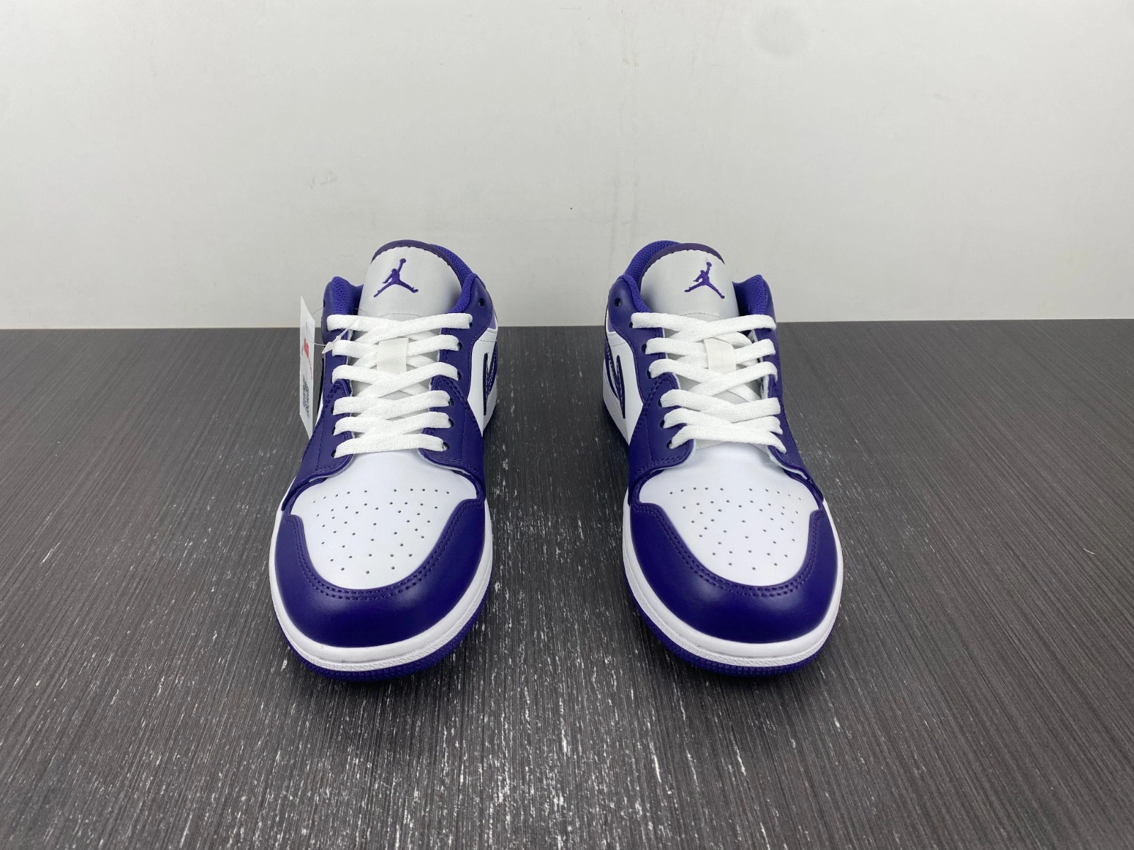 Air Jordan 1 Low 