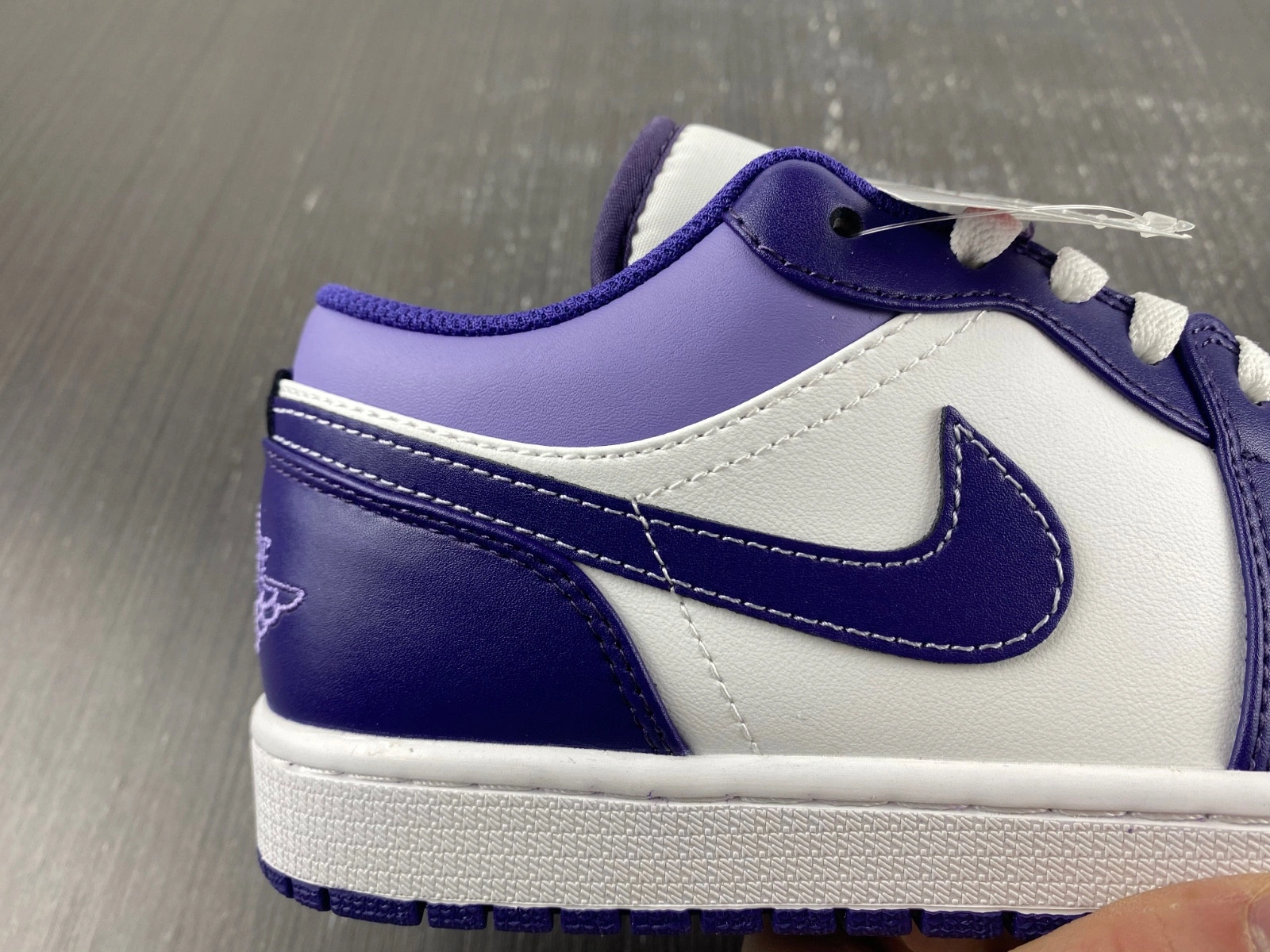 Air Jordan 1 Low 