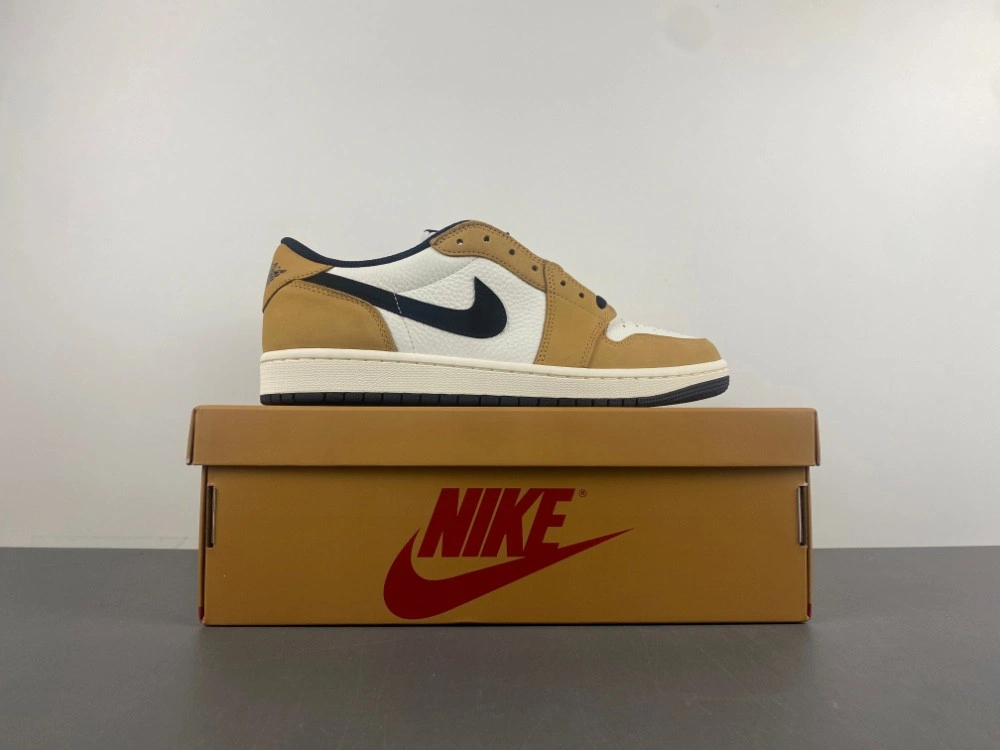Air Jordan 1 Low 'Sail and Golden Harvest'  CZ0790-107