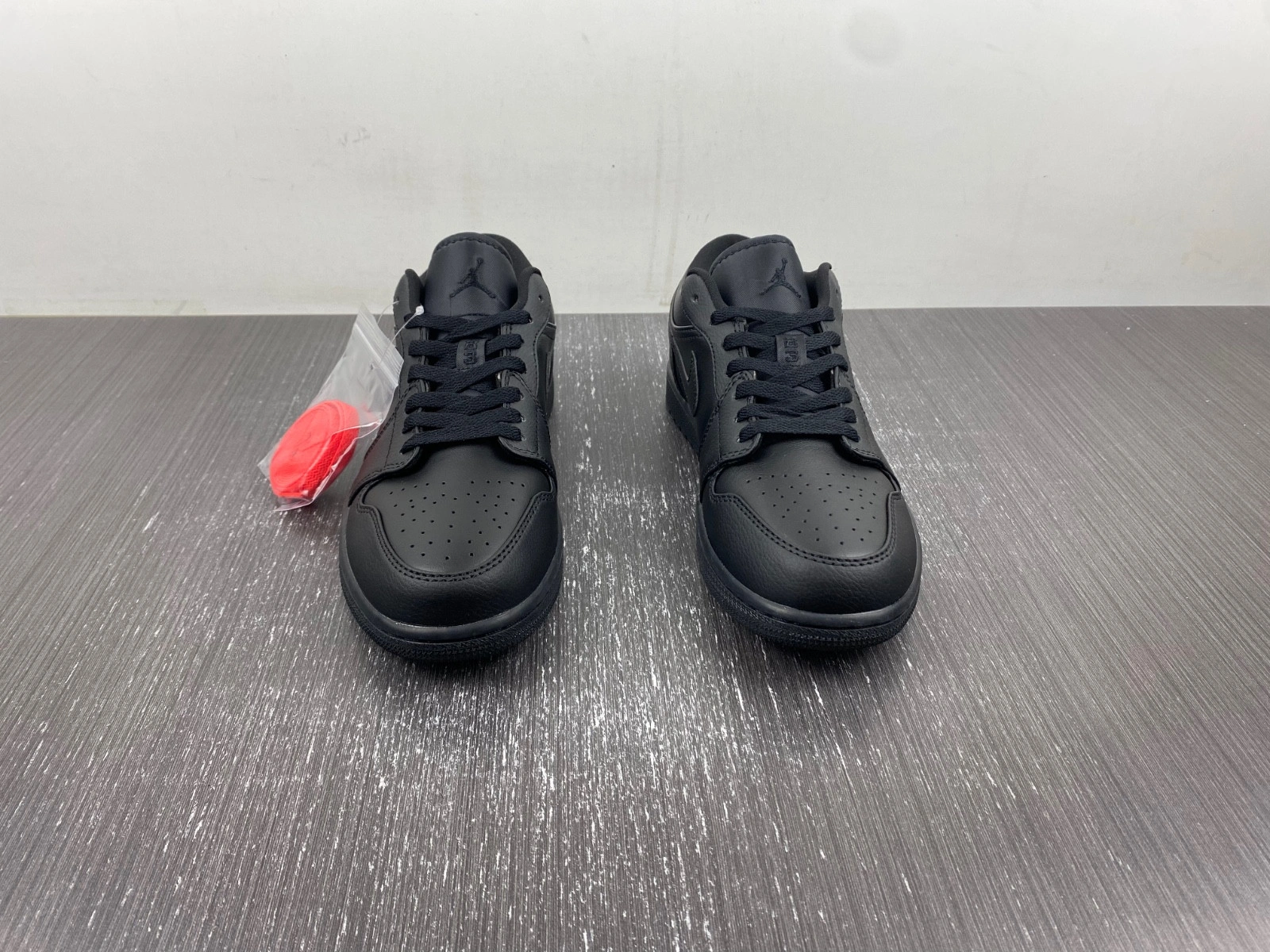 Air Jordan 1 Low 'Triple Black' 553558-091