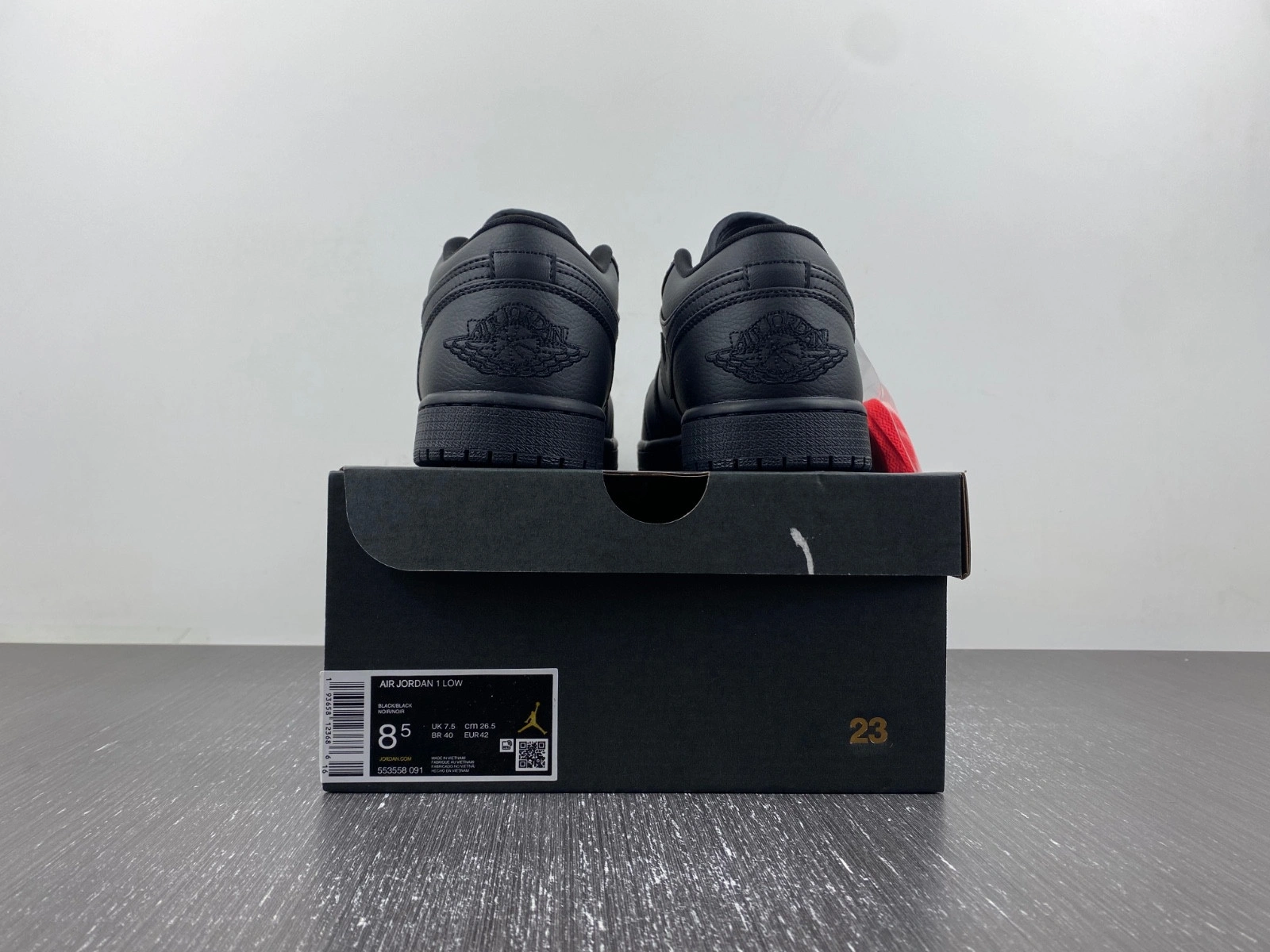 Air Jordan 1 Low 'Triple Black' 553558-091