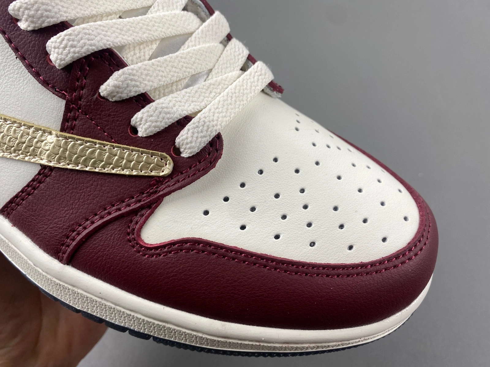 Air Jordan 1 Low Year of the Dragon 2024 FJ5735-100