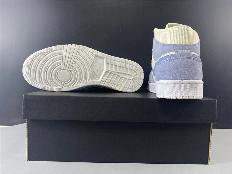 Air Jordan 1 Mid  DA4666-100