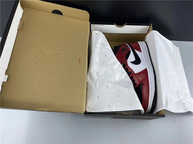 Air Jordan 1 Mid Chicago AJ1  554724-069