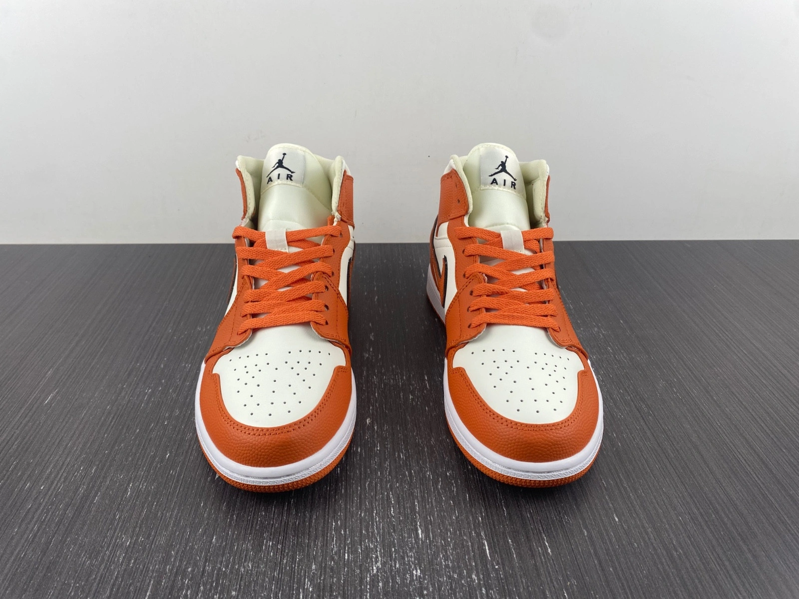Air Jordan 1 Mid SE Sport Spice DV1302-100