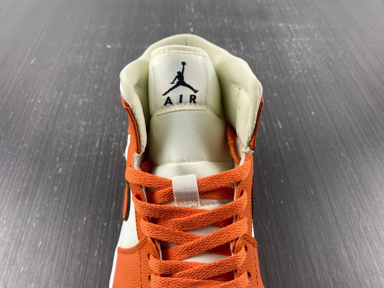 Air Jordan 1 Mid SE Sport Spice DV1302-100