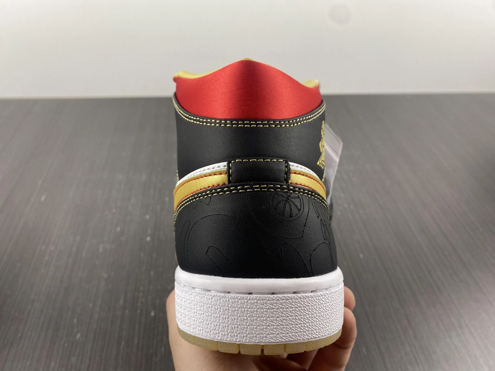Air Jordan 1 Mid XQ 2022 DV0576-176