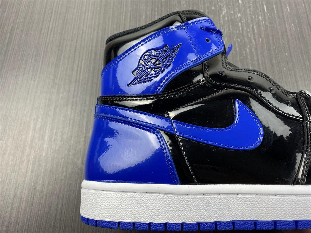 Air Jordan 1 Retr o OG 555088-4040