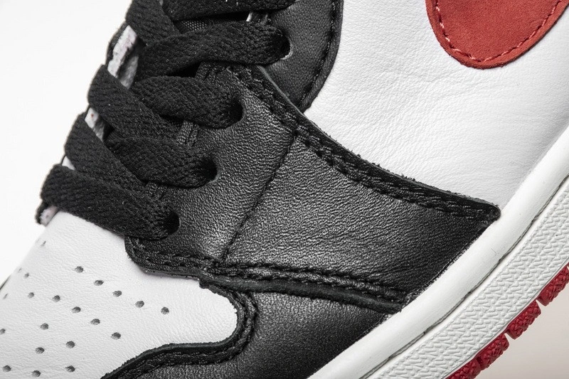Air Jordan 1 Retro High 6 Rings Track Red  555088-112