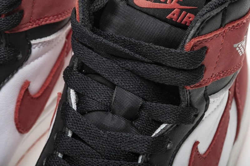 Air Jordan 1 Retro High 6 Rings Track Red  555088-112