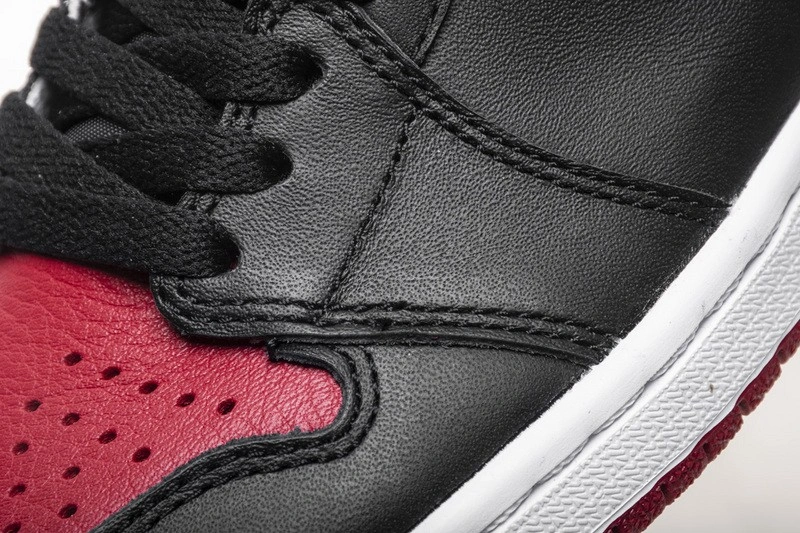 Air Jordan 1 Retro High Banned Black Red  555088-001
