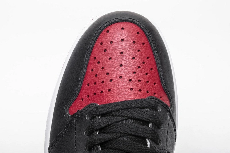 Air Jordan 1 Retro High Banned Black Red  555088-001