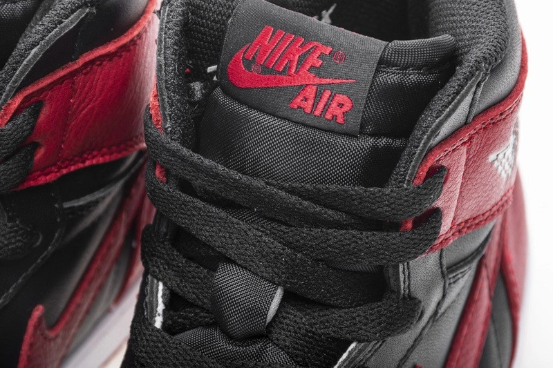 Air Jordan 1 Retro High Banned Black Red  555088-001