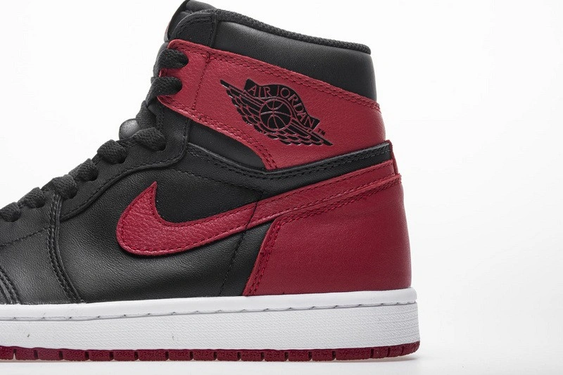 Air Jordan 1 Retro High Banned Black Red  555088-001