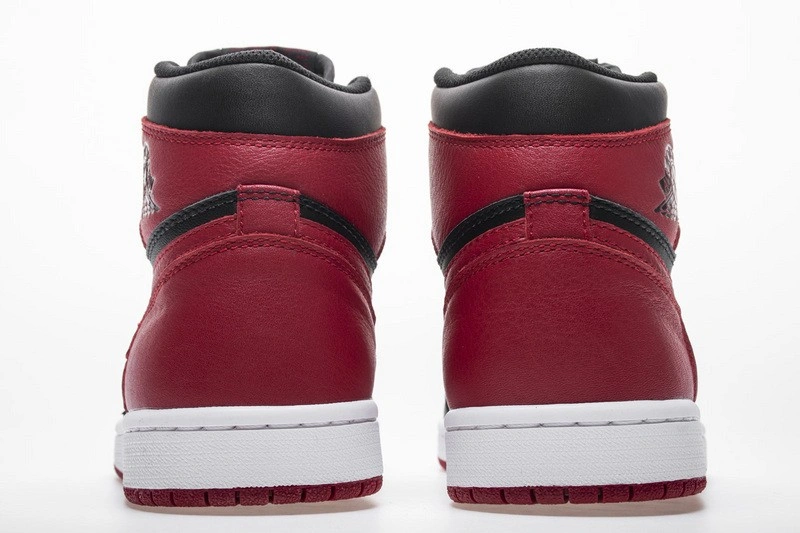 Air Jordan 1 Retro High Banned Black Red  555088-001