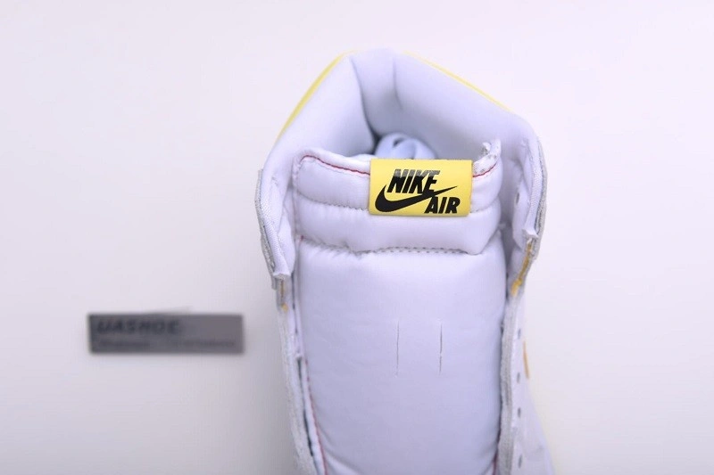 Air Jordan 1 Retro High First Class Flight  555088-170
