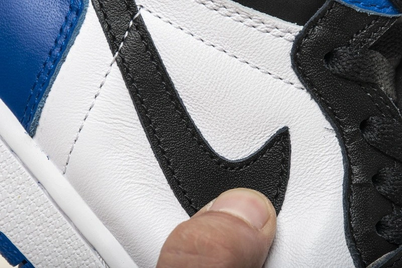 Air Jordan 1 Retro High Fragment