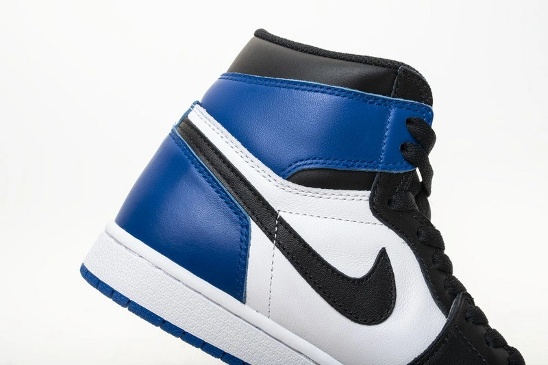 Air Jordan 1 Retro High Fragment