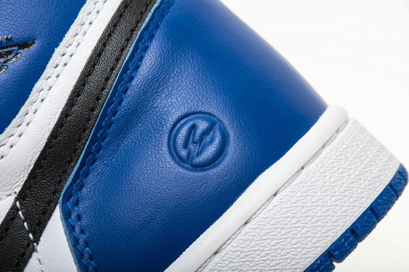 Air Jordan 1 Retro High Fragment