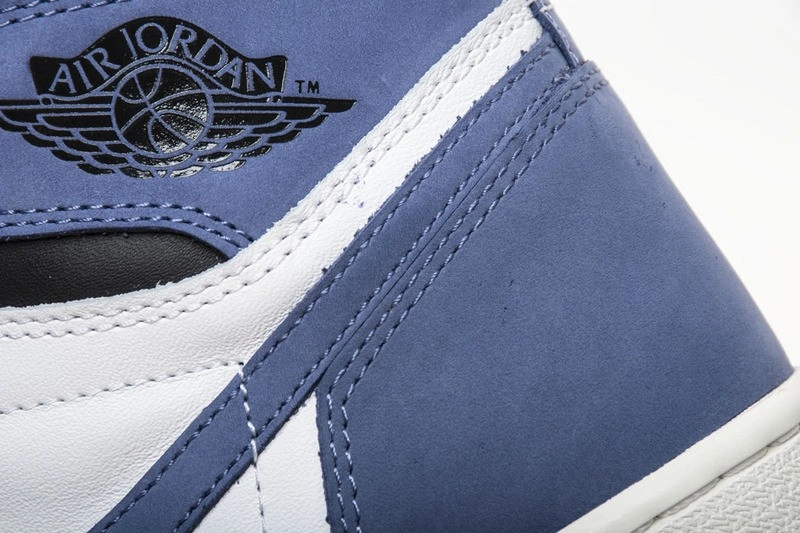 Air Jordan 1 Retro High OG Blue Moon  555088-115