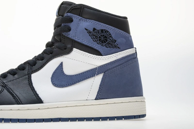 Air Jordan 1 Retro High OG Blue Moon  555088-115