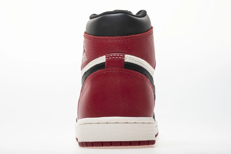 Air Jordan 1 Retro High OG Bred Toe 555088-610