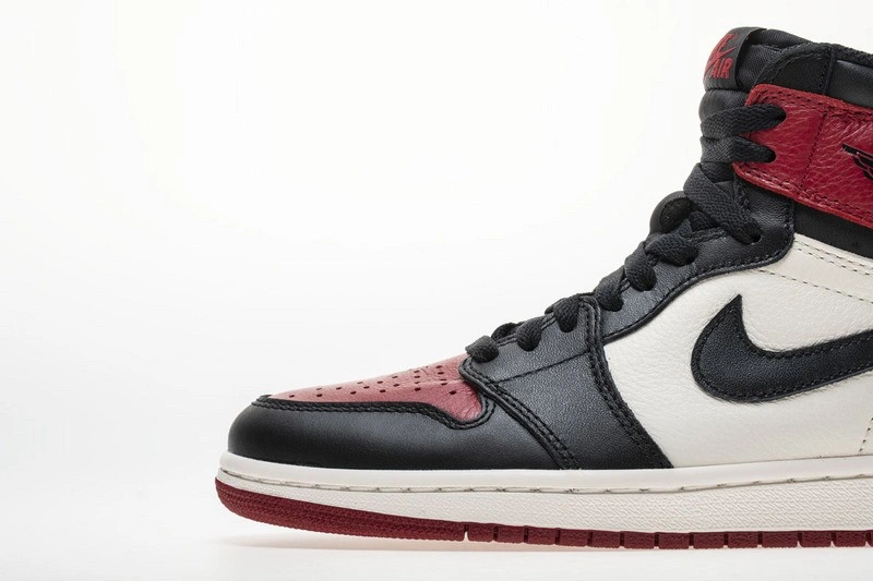 Air Jordan 1 Retro High OG Bred Toe 555088-610