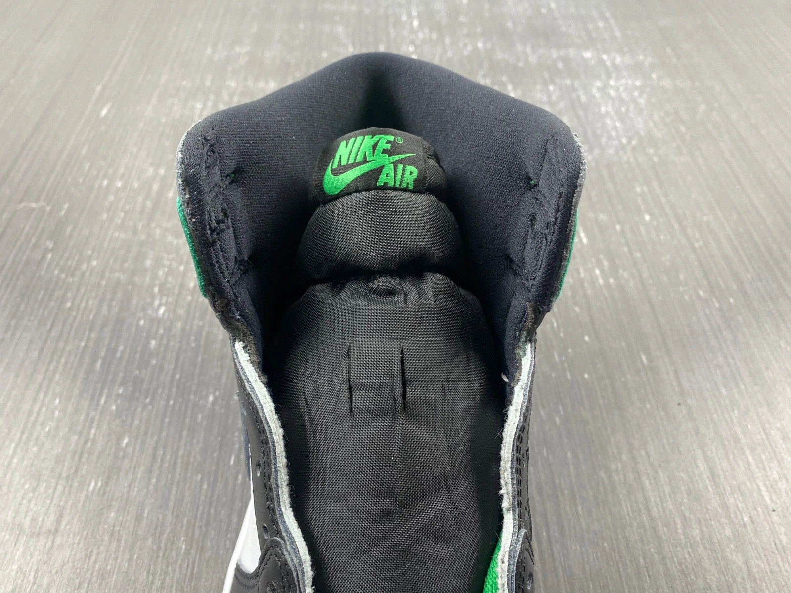 Air Jordan 1 Retro High OG 