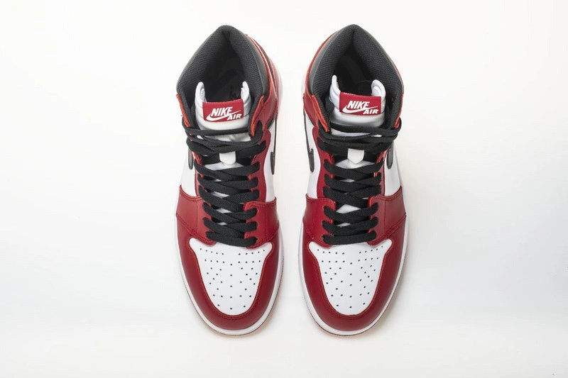 Air Jordan 1 Retro High OG Chicago 555088-101