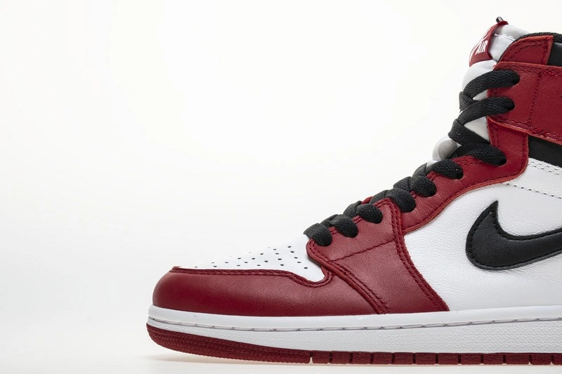 Air Jordan 1 Retro High OG Chicago 555088-101