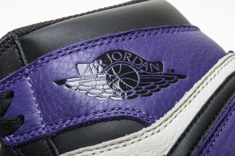 Air Jordan 1 Retro High OG Court Purple 555088-501