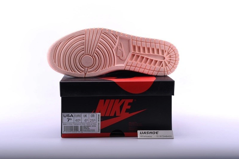 Air Jordan 1 Retro High OG 'Crimson Tint'  555088- 081